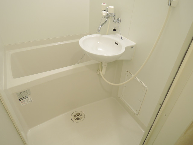 バス・シャワールーム　浴室乾燥機付