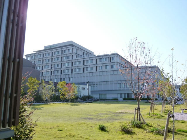 病院　東京ベイ・浦安市川医療センター（病院）まで550m