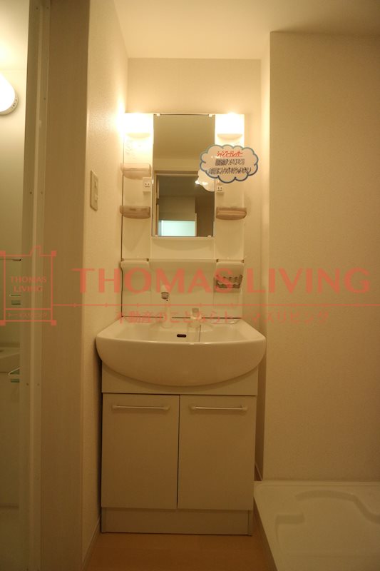 洗面設備　大人女子に必須の独立洗面台