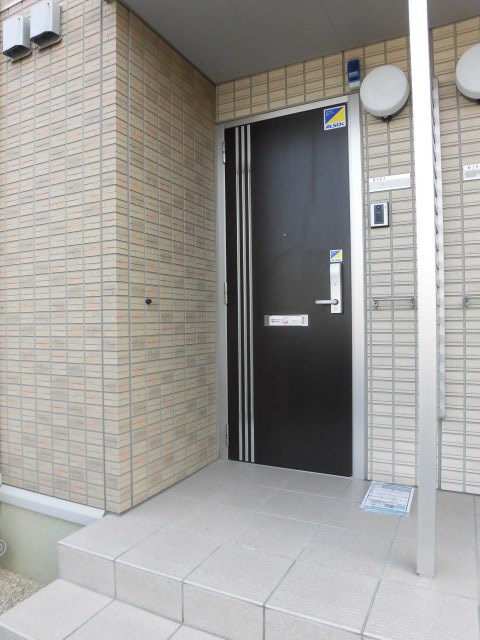 玄関　※他部屋参照