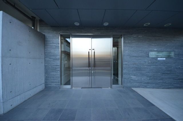 その他共有部分　★重厚感のある佇まい★