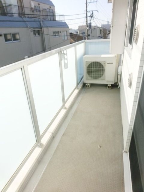 バルコニー　バルコニー