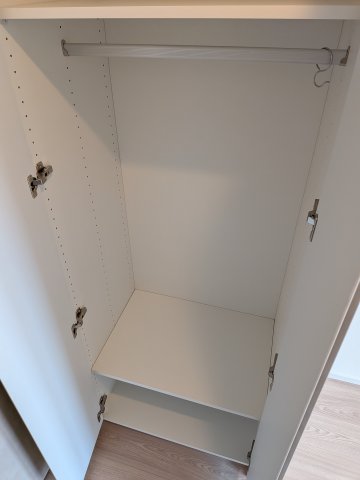 収納　お洋服もたくさんしまえます