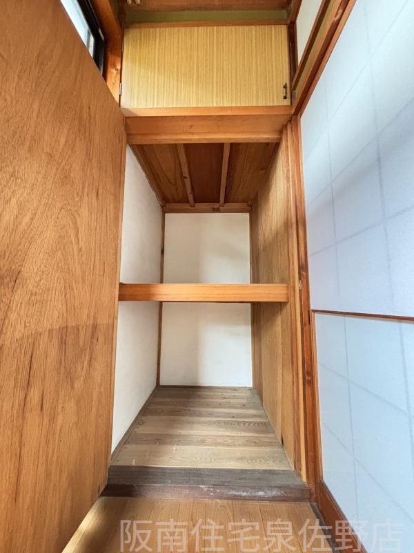玄関　収納