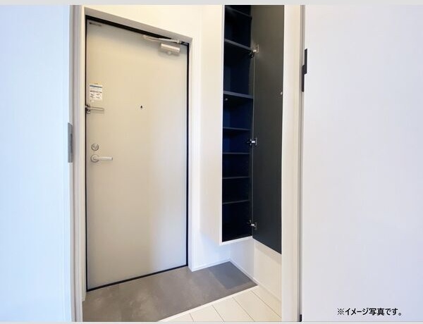 玄関　イメージ写真