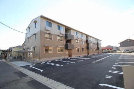 建物外観　Nスタイルホームにお任せ下さい♪