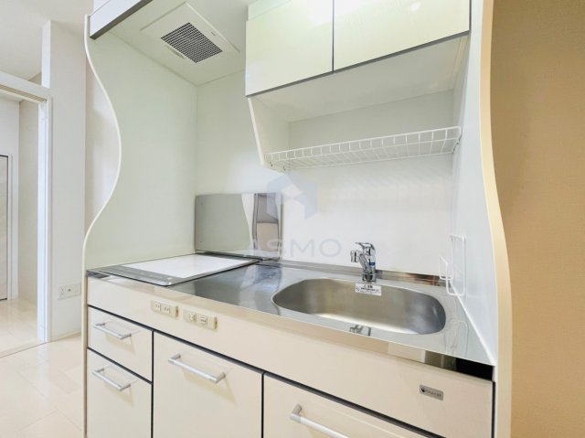 キッチン　同マンション別部屋参考写真