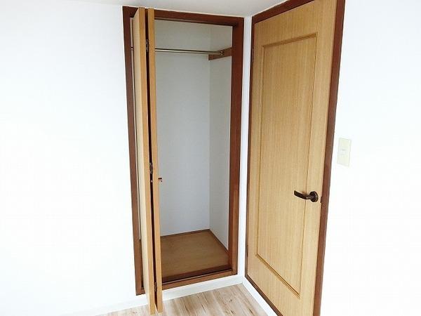 収納　洋室クローゼット！