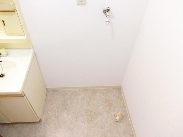 その他設備　室内洗濯機置き場！