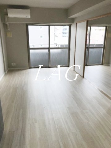 居室・リビング　洋室のお部屋です。