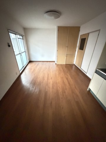 その他部屋・スペース　落ち着いて過ごせるお部屋なので、寝室にいかがでしょうか