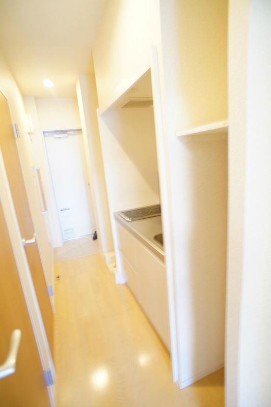 玄関　別部屋参考写真となります