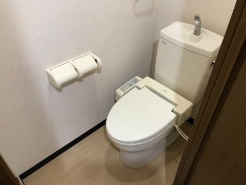 トイレ　トイレ