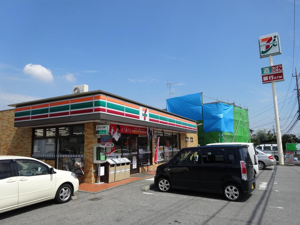 コンビニ　セブンイレブン太田市韮川店（コンビニ）まで590m