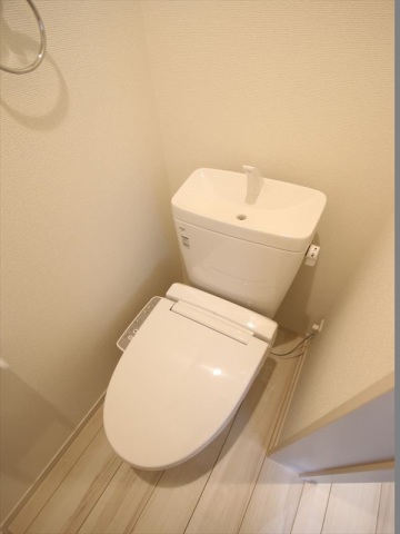 トイレ　ウォシュレット付のトイレ