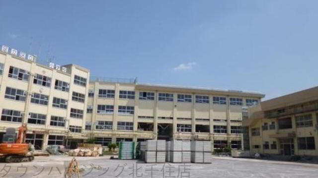 小学校　足立区立関原小学校（小学校）まで424m