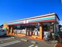 コンビニ　セブンイレブン 泉佐野西本町店（コンビニ）まで607m