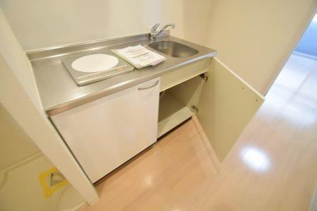 その他　キッチン下部収納