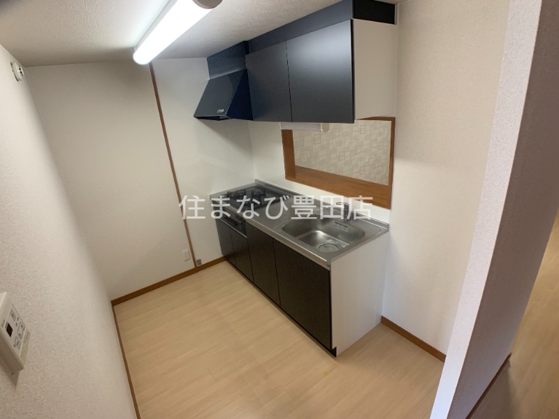 キッチン　同型別部屋写真