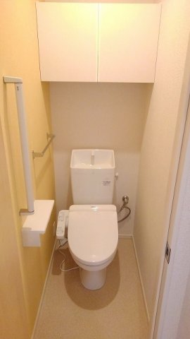 トイレ　トイレもきれいです