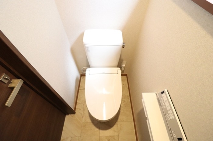 トイレ　図面と現状に相違がある場合には現状を優先