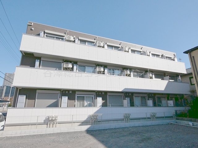 建物外観　Ｓｐａｚｉｏ（スパジオ）