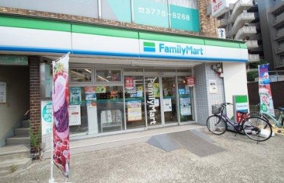 コンビニ　ファミリーマート東馬込店（コンビニ）まで236m