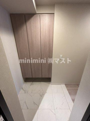 玄関　他号室参考写真です