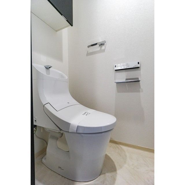 トイレ　写真は同タイプ住居です。