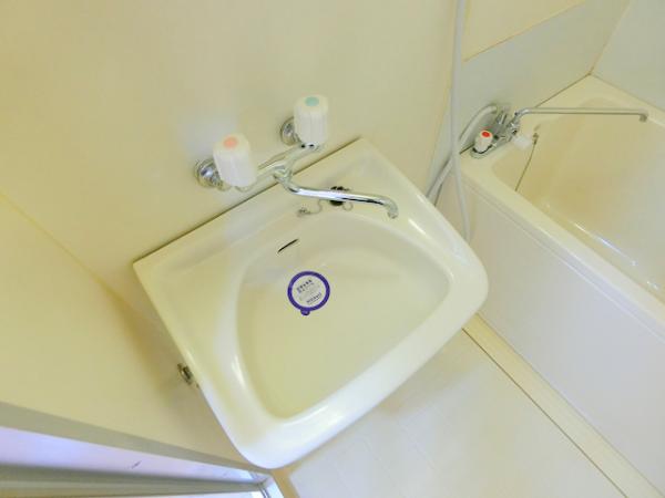 洗面設備　★弊社は更新料１万円のみ★保証会社の更新料も無料★