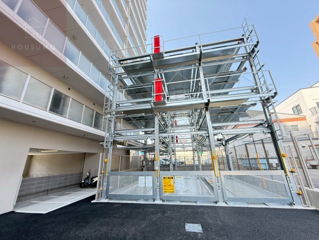 駐車場　駐車場に車を止められます