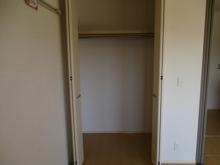 収納　現況を優先とします。