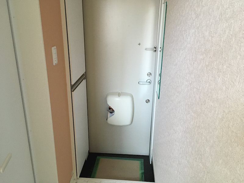 玄関　参考写真