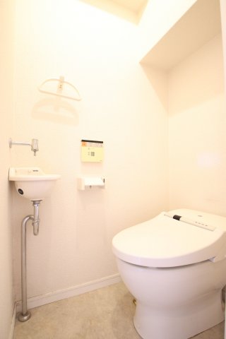 トイレ　ゆったりとした空間のトイレです