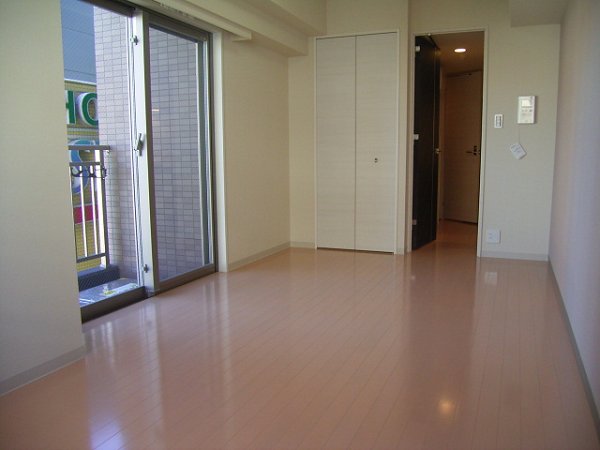 その他部屋・スペース　※同タイプ8階居室写真