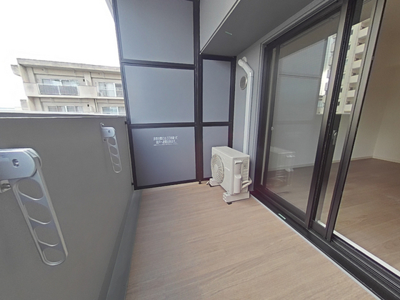 バルコニー　※別部屋の写真です