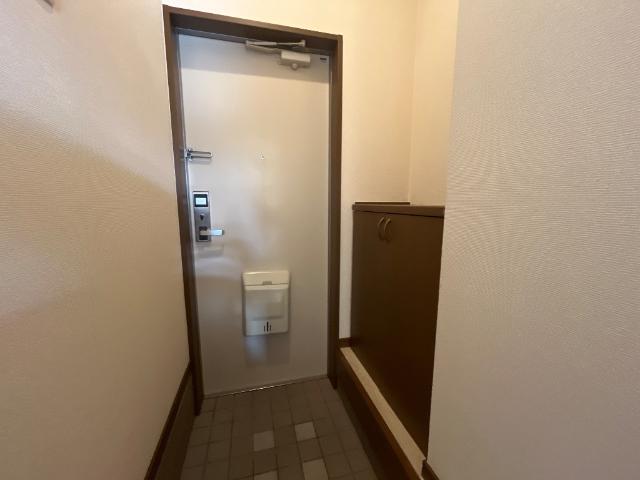 玄関　玄関