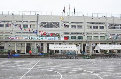 小学校　荒川区立第六瑞光小学校（小学校）まで153m