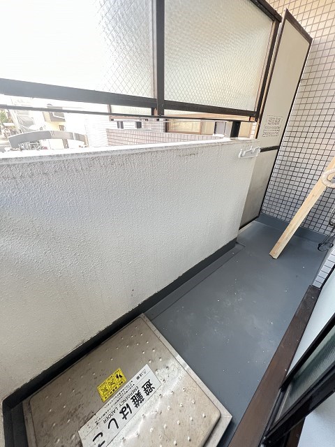バルコニー　バルコニーがあります