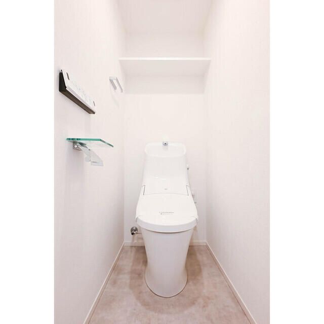 トイレ　コンパクトで使いやすいトイレです