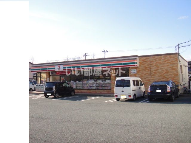 コンビニ　セブンイレブン 山形篭田3丁目店（コンビニ）まで1134m
