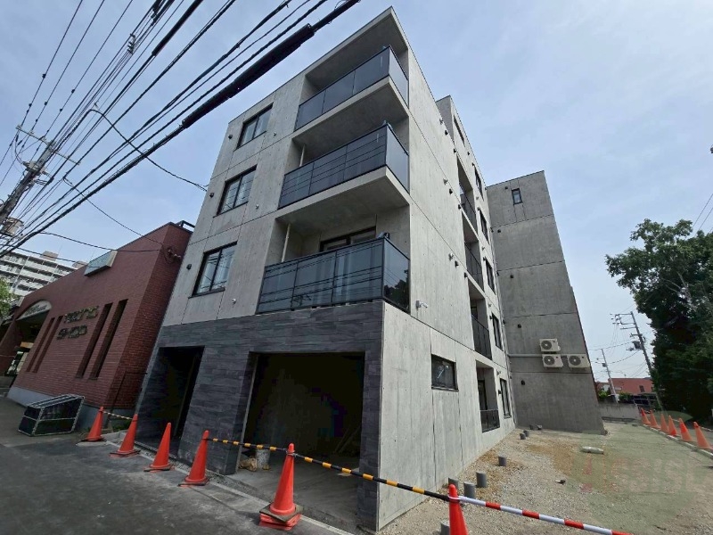 建物外観　外観２