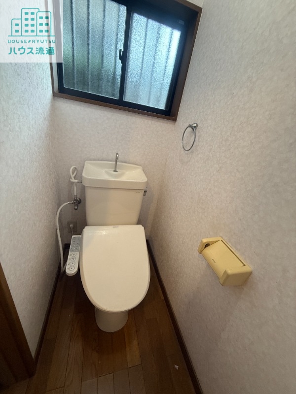 トイレ　※別号室の写真になります。