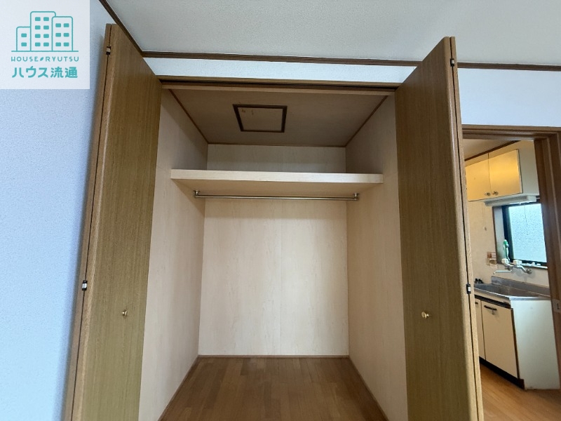 収納　※別号室の写真になります。