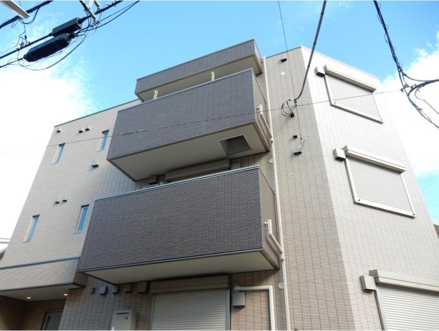建物外観　京浜急行「生麦駅」徒歩10分のマンションです。