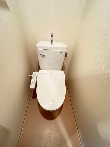 トイレ　シンプルで使いやすいトイレです