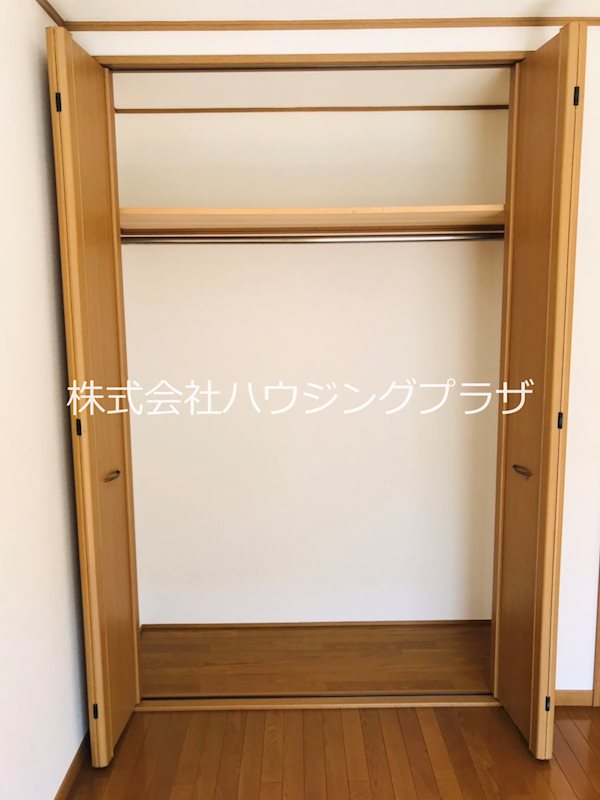 収納　クローゼット