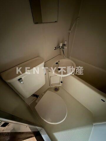 トイレ　シンプルで使いやすいトイレです