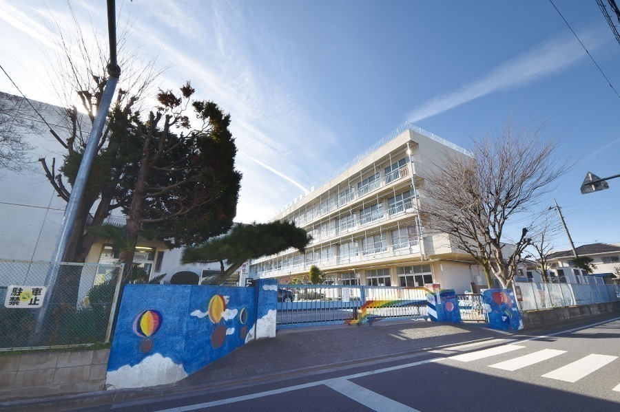 小学校　高階北小学校（小学校）まで750m