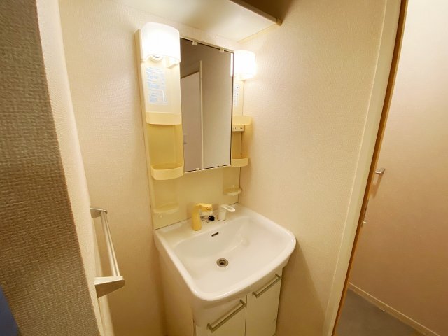 洗面設備　別号室の参考写真です。